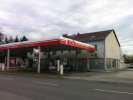 Automatentankstelle, Geschдftslokal und Wohnhaus
Kategorie: Остальное